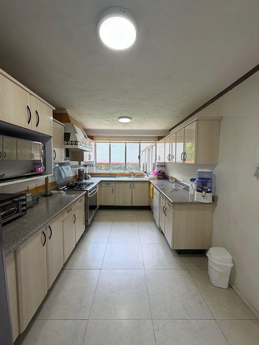 Condo in Mexico City, Mexico 5 - 18696166