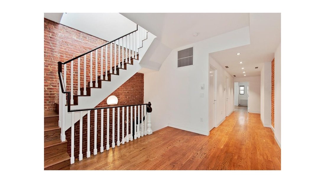 Apartment in New York, New York, United States 5 - 18698896