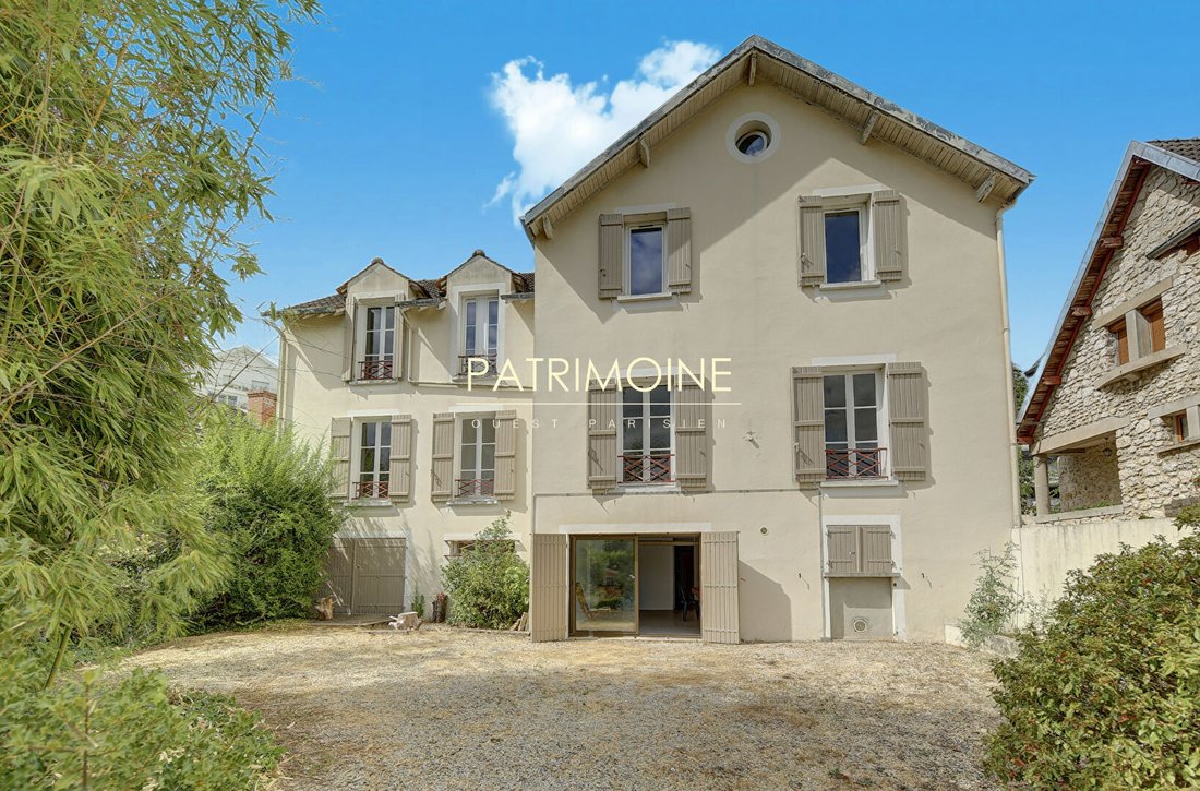 Villa in Ouest, Avon, France 4 - 18699429