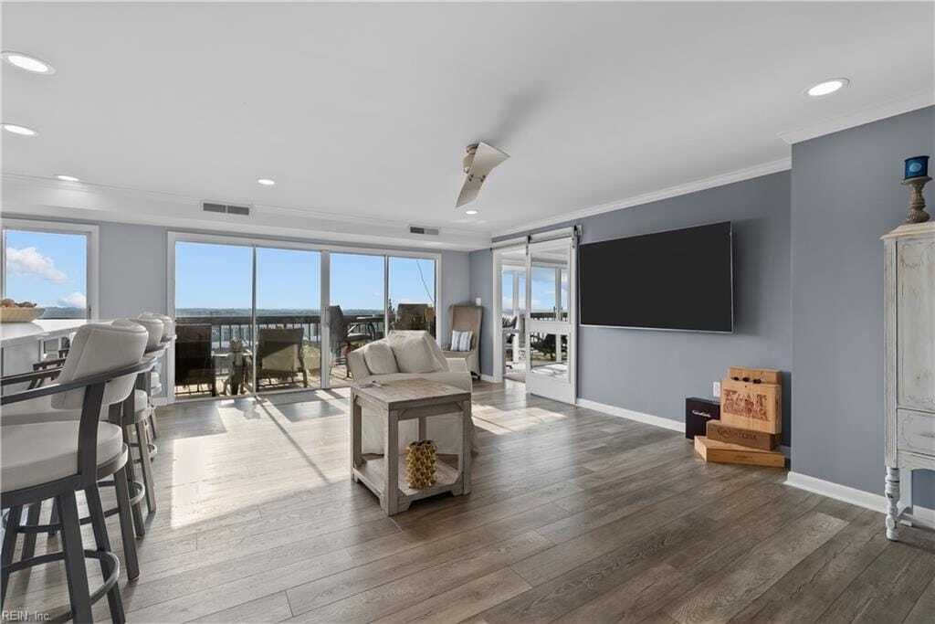 Condo in Virginia Beach, Virginia, United States 3 - 18697118
