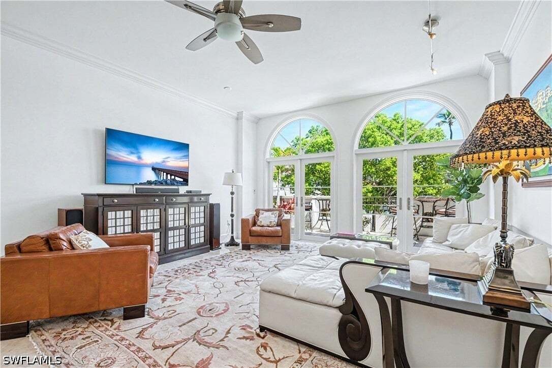 Condo in Naples, Florida, United States 4 - 18696987