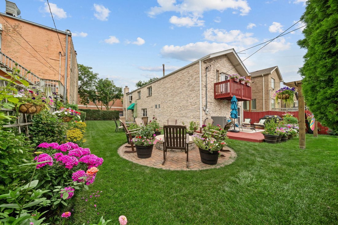House in Chicago, Illinois, United States 5 - 18697757