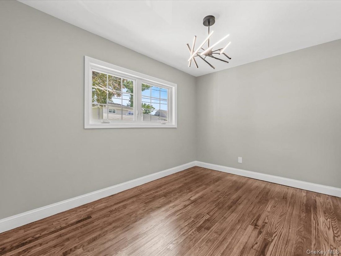 House in Massapequa Park, New York, United States 4 - 18698001