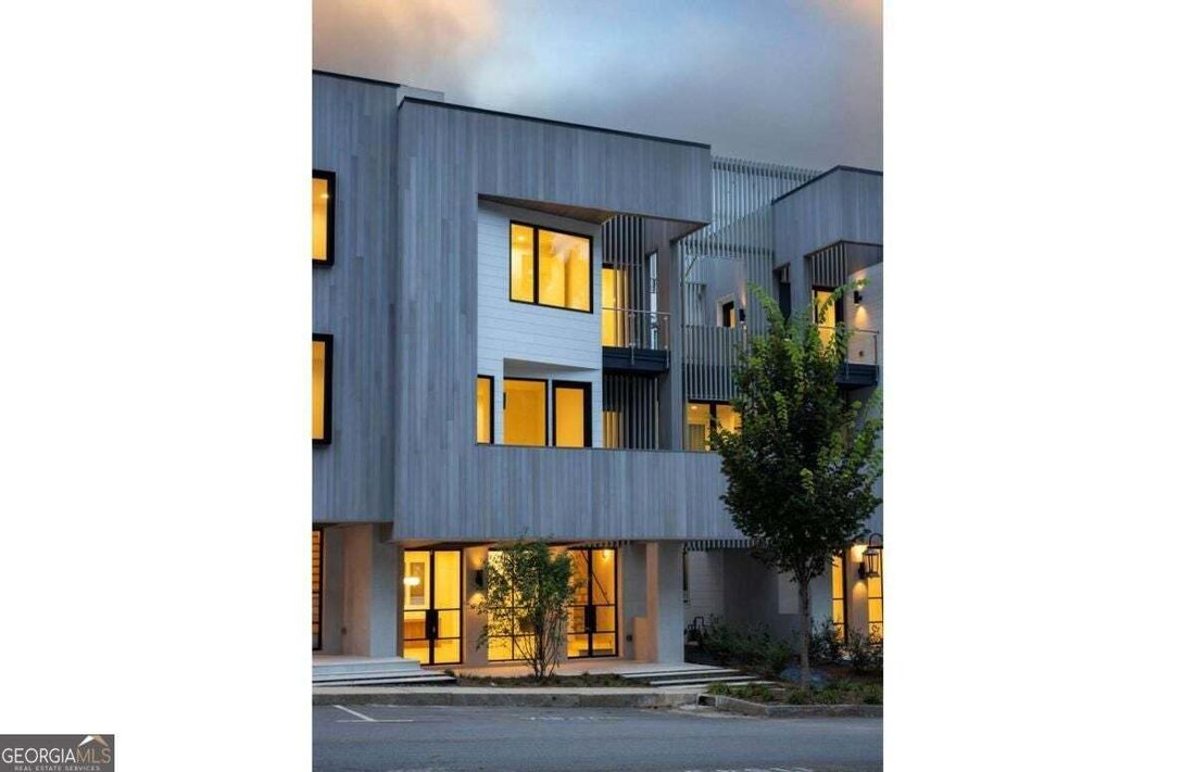 Townhouse in Newnan, Georgia, United States 1 - 18698401