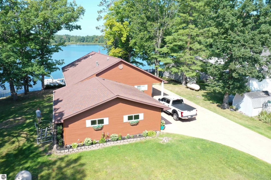 Haus in Gladwin, Michigan, Vereinigte Staaten 3 - 18689618