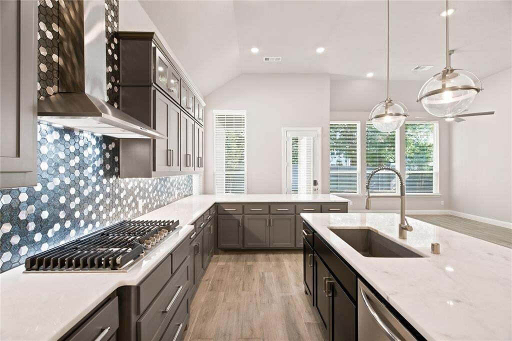 House in Lantana, Texas, United States 4 - 18698453