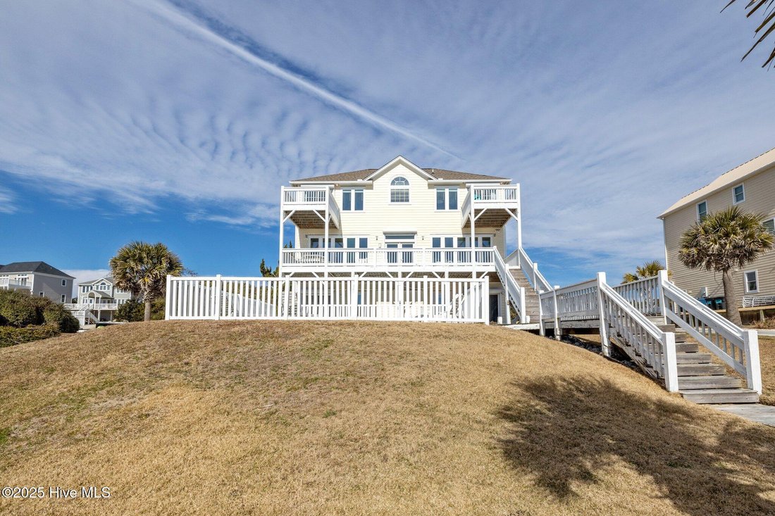 House in Emerald Isle, North Carolina, United States 3 - 18697908