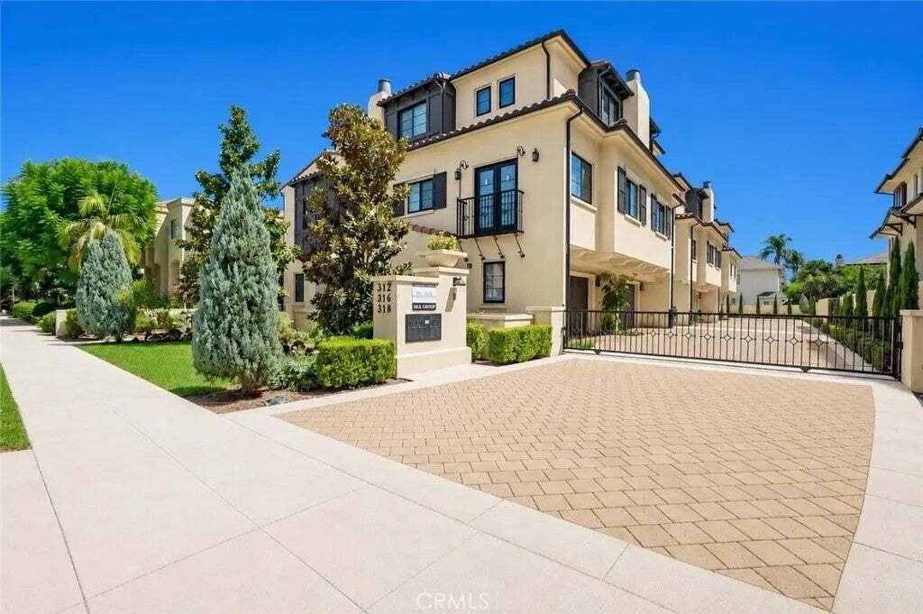 Townhouse en Arcadia, California, Estados Unidos 1 - 18698205