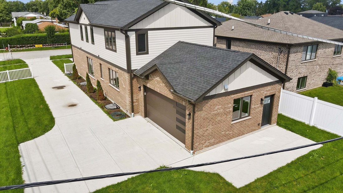 House in Bridgeview, Illinois, United States 2 - 18697663
