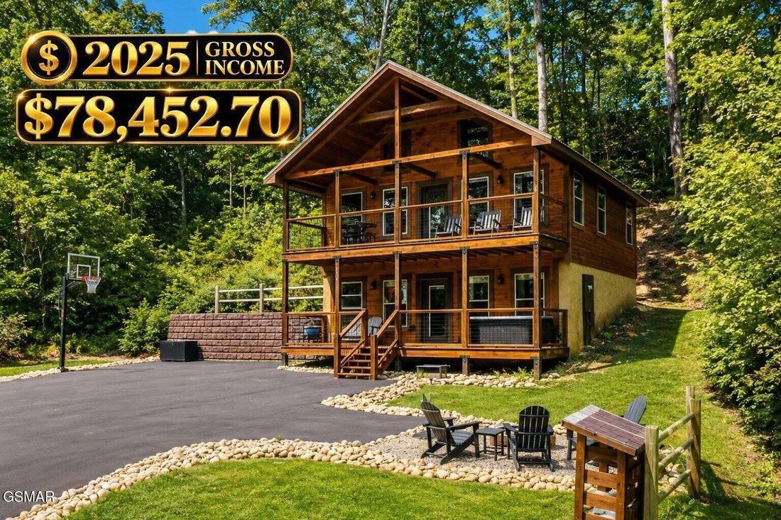 House in Pigeon Forge, Tennessee, United States 1 - 18677142