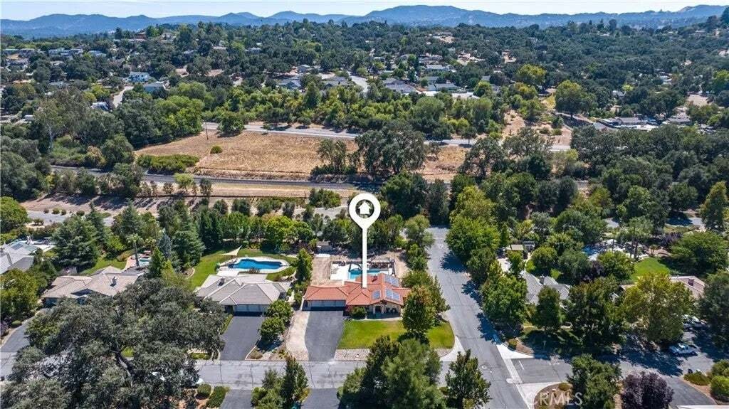 House in Atascadero, California, United States 1 - 18698212