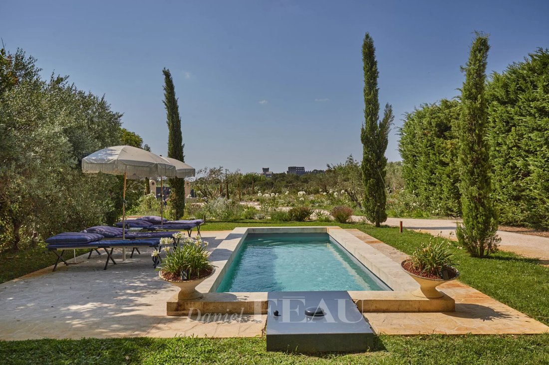 Country House in Fontvieille, Provence-Alpes-Côte d'Azur, France 2 - 18695983
