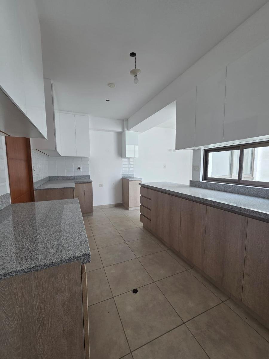 Wohnung in Lima, Belarus 2 - 18696535