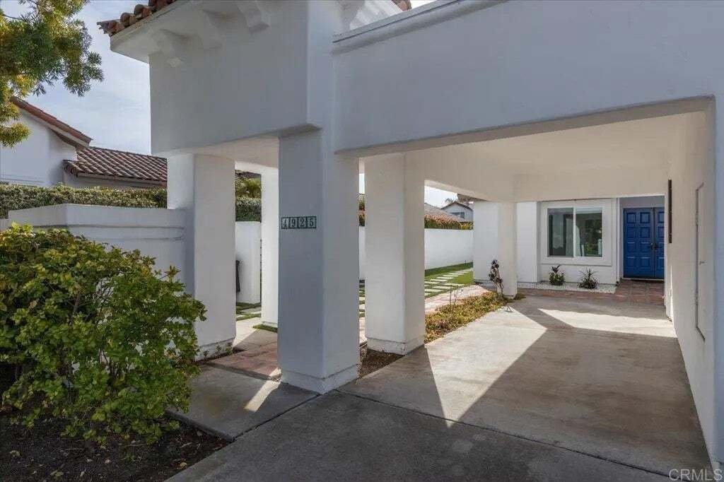 Condo in Oceanside, California, United States 5 - 18698317
