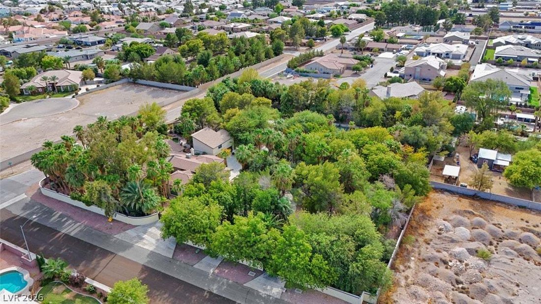 House in Las Vegas, Nevada, United States 2 - 18696944