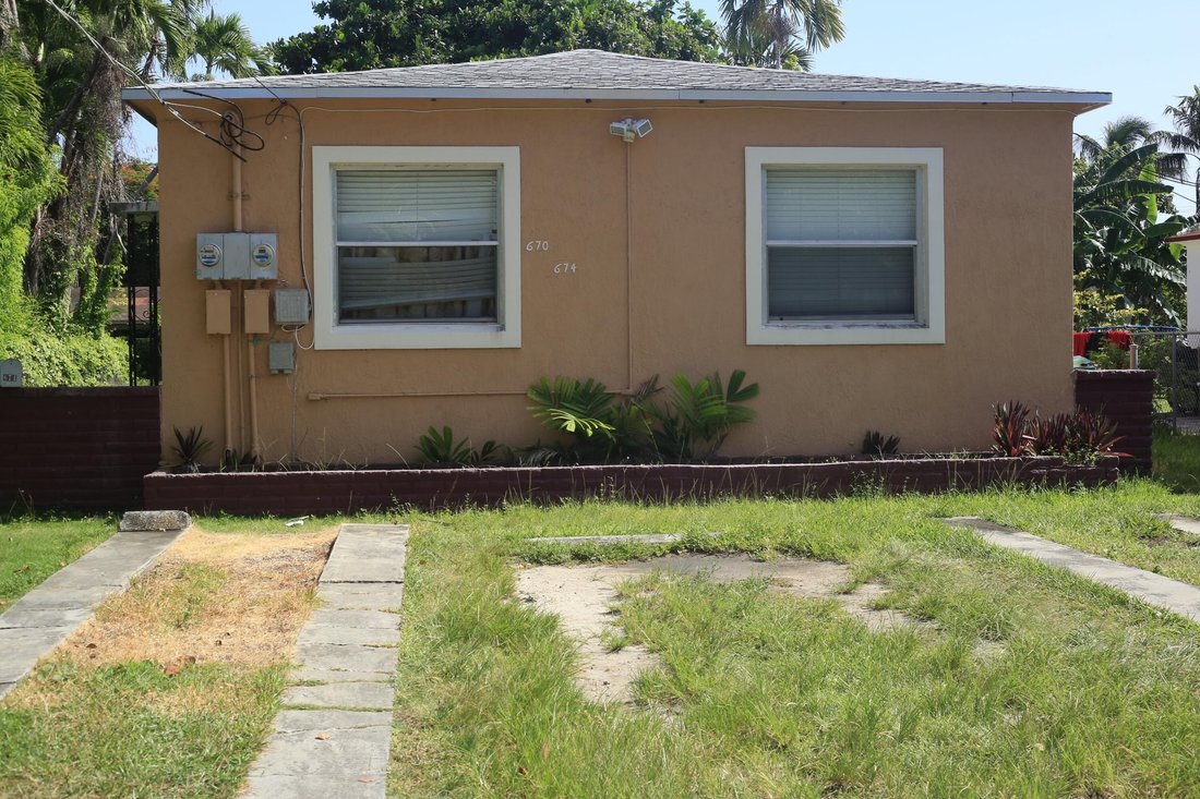 House in Miami, Florida, United States 1 - 18698440