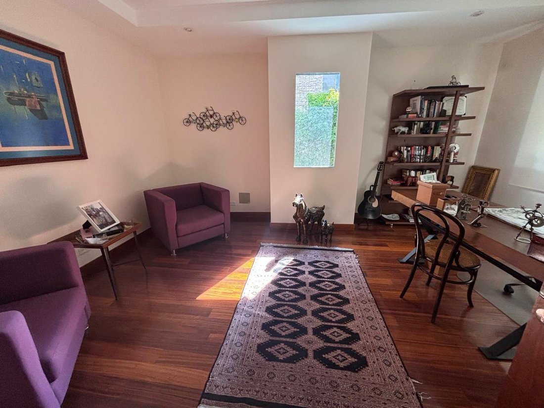 House in Quito, Pichincha, Ecuador 5 - 18698932
