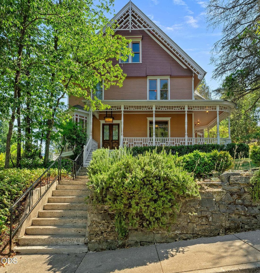 Maison à Ashland, Oregon, États-Unis 1 - 18696958