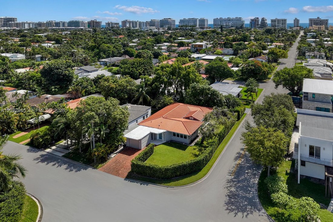 House in Bal Harbour, Florida, United States 1 - 18698908