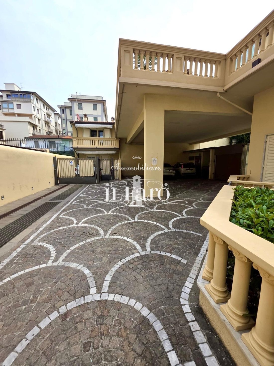 Apartment in Lungomare, Viareggio, Tuscany 3 - 18698184