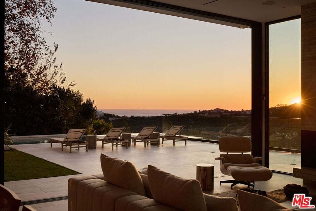 House in Los Angeles, California, United States 2 - 18697034