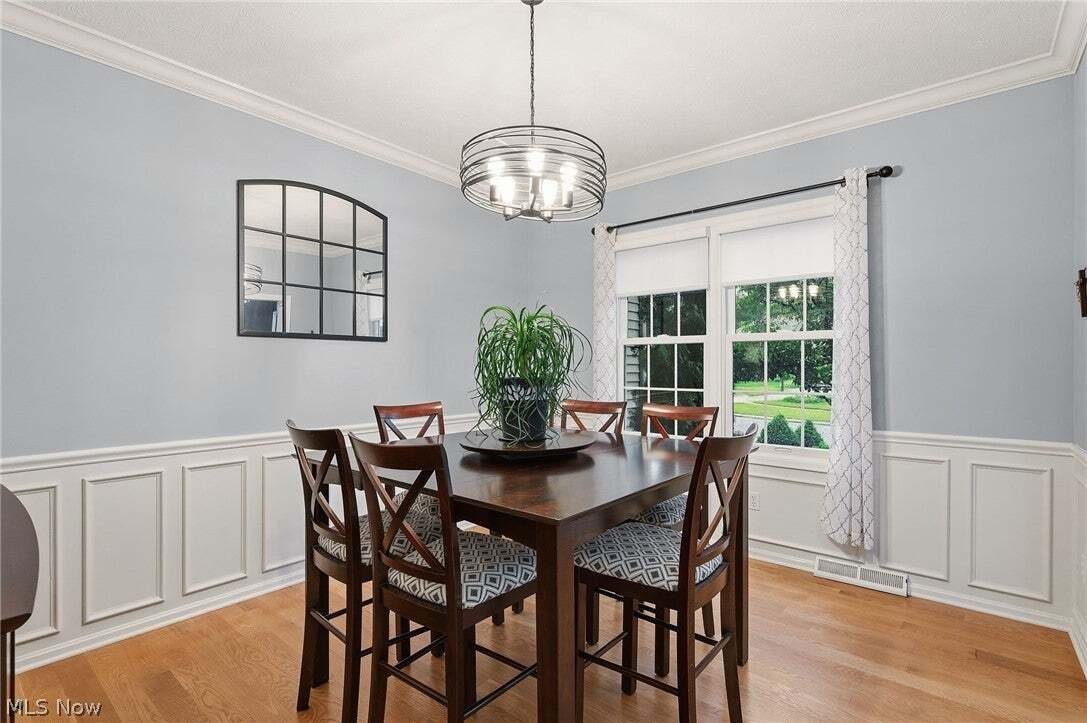 House in Strongsville, Ohio, United States 4 - 18699156