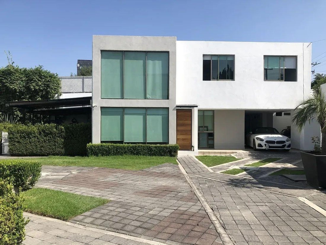 Condo in Santa Catarina Yecahuitzotl, Mexico City, Mexico 1 - 18696242