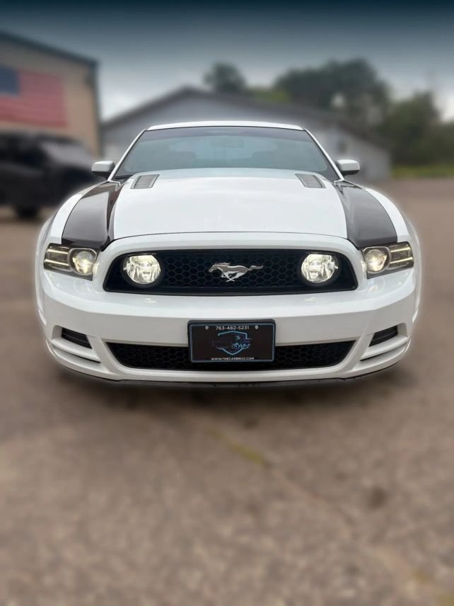 Coupe in Zimmerman, MN, United States 3 - 18699707