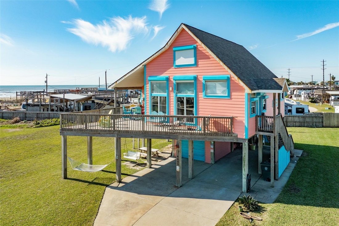 House in Galveston, Texas, United States 1 - 18698804