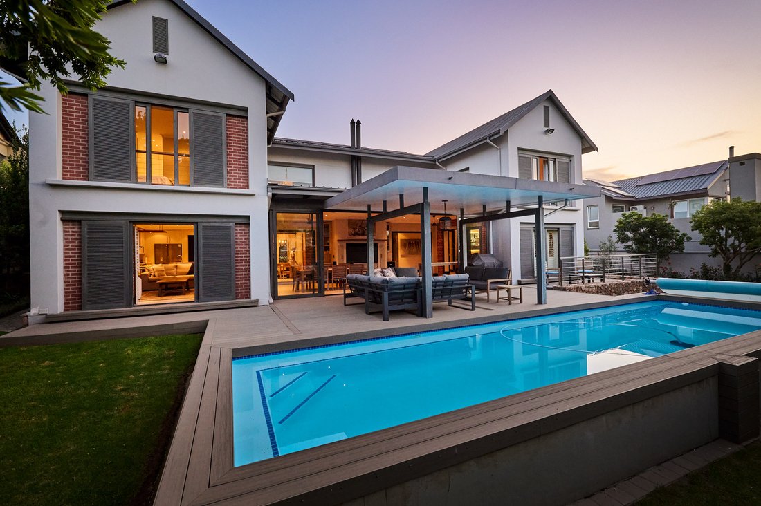 House in Waterfall Country Estate South, Gauteng, South Africa 2 - 18696435