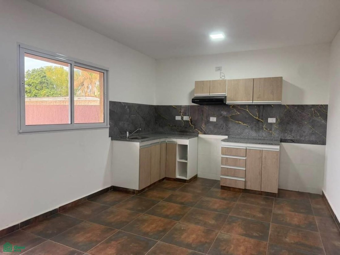 Condo in Temperley, Buenos Aires Province, Argentina 2 - 18697623