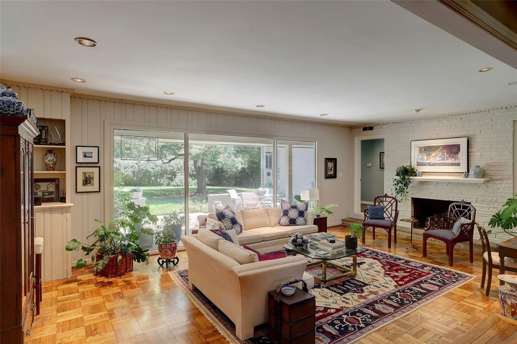 House in Dallas, Texas, United States 3 - 18698568