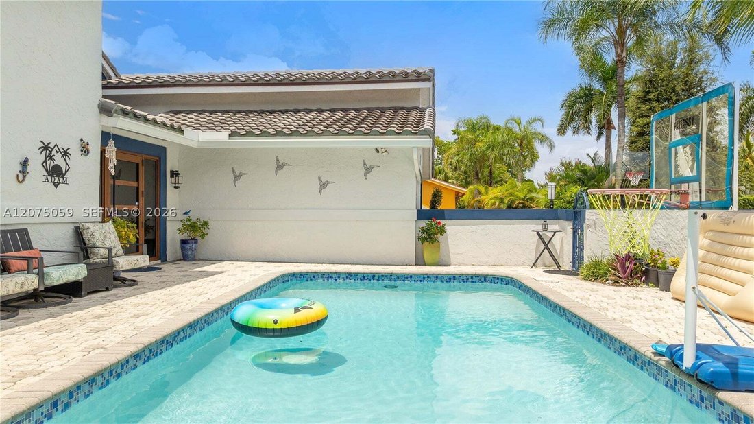 House in Davie, Florida, United States 3 - 18697326