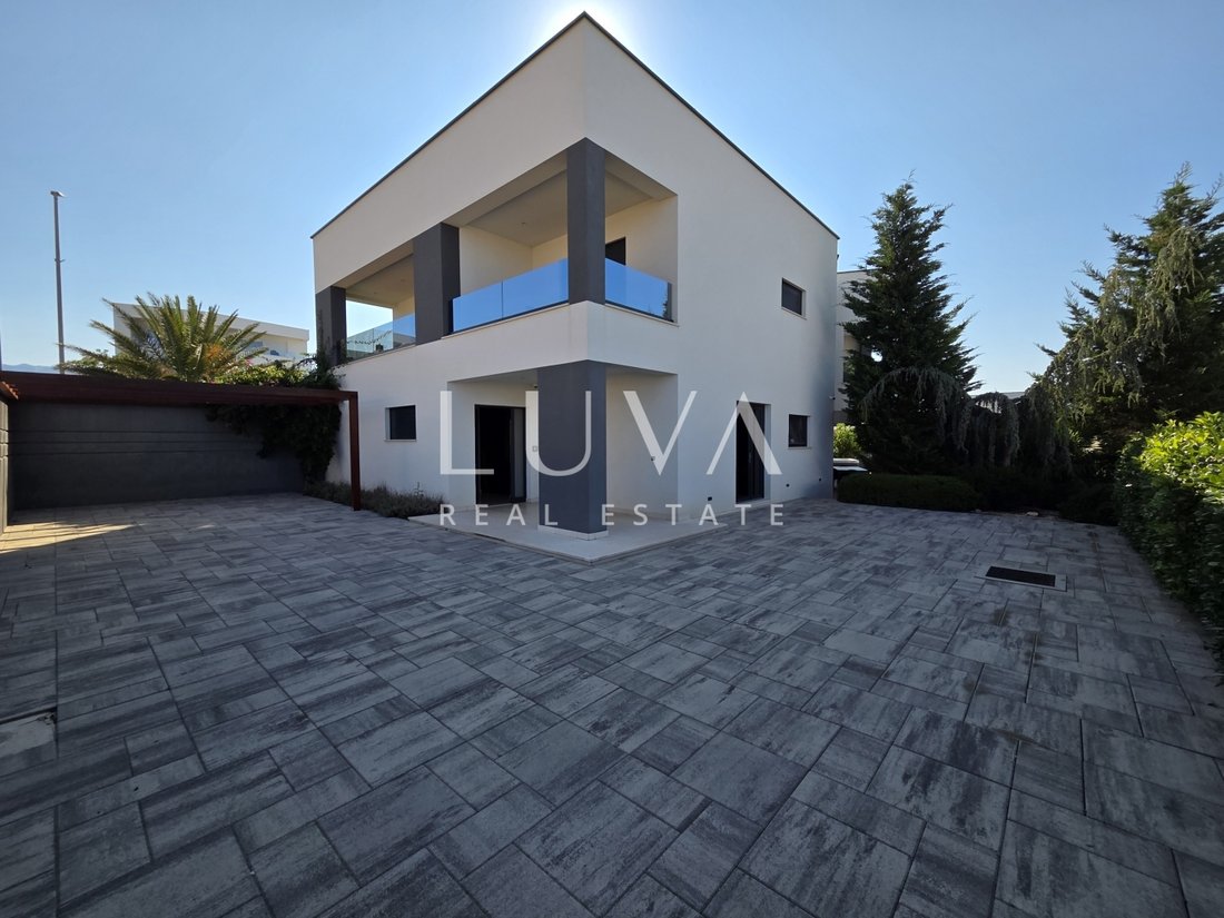 Villa en Novalja, Croacia 1 - 18697894