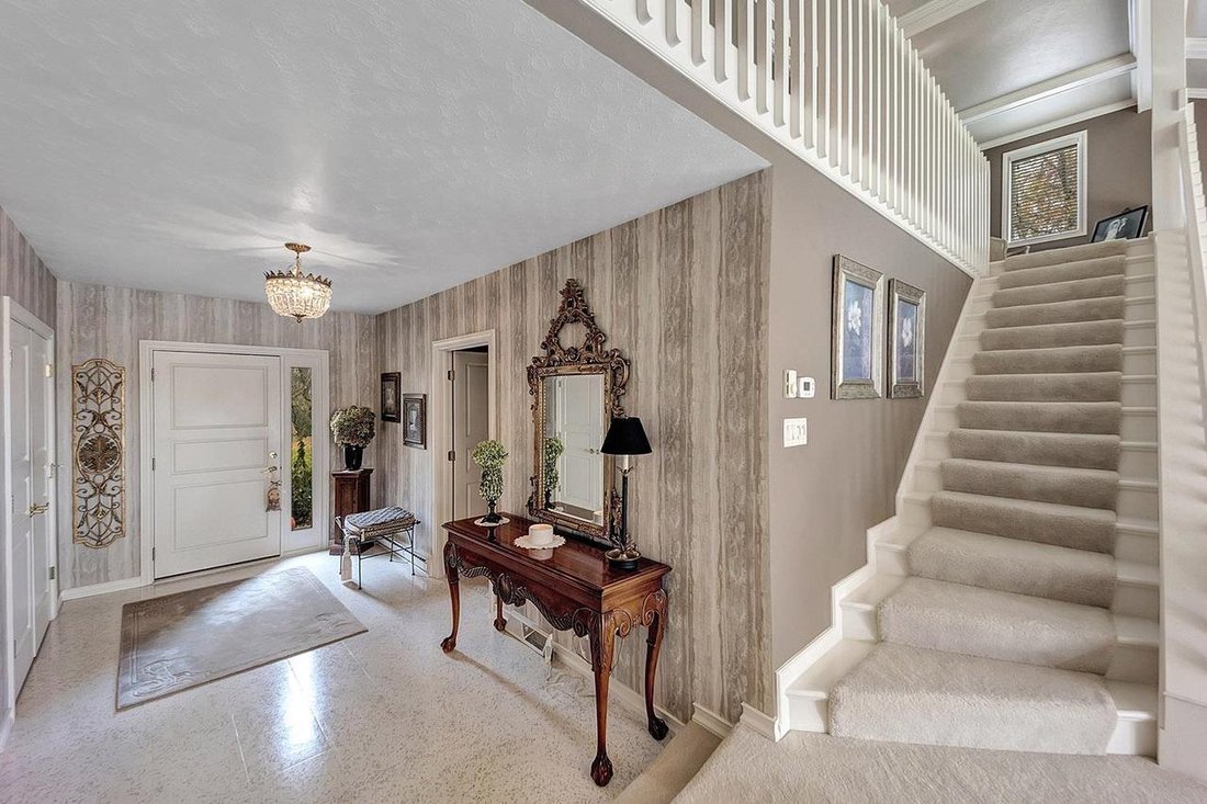 House in De Pere, Wisconsin, United States 2 - 18696950