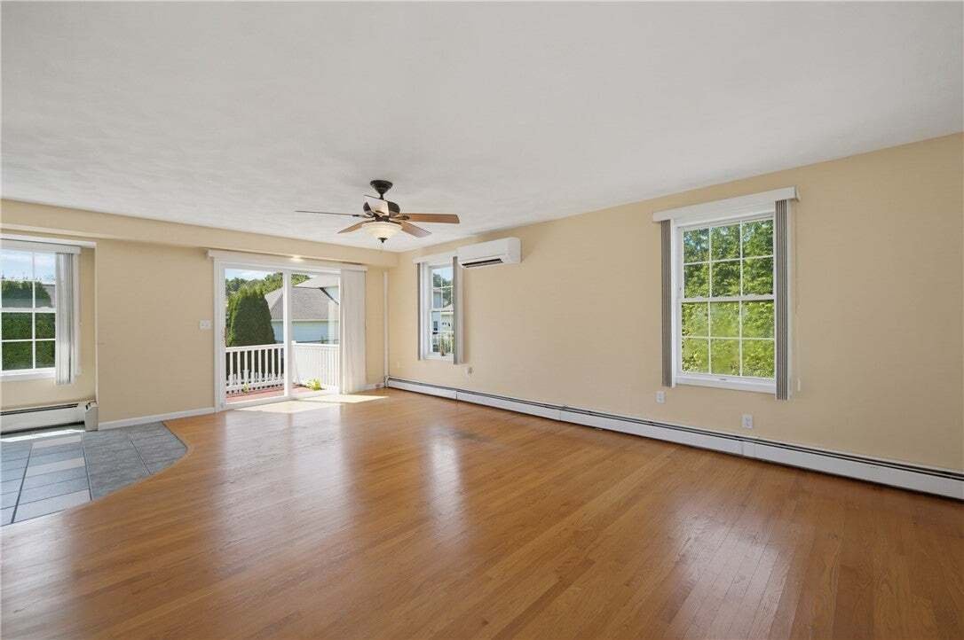 House in Cranston, Rhode Island, United States 5 - 18697454