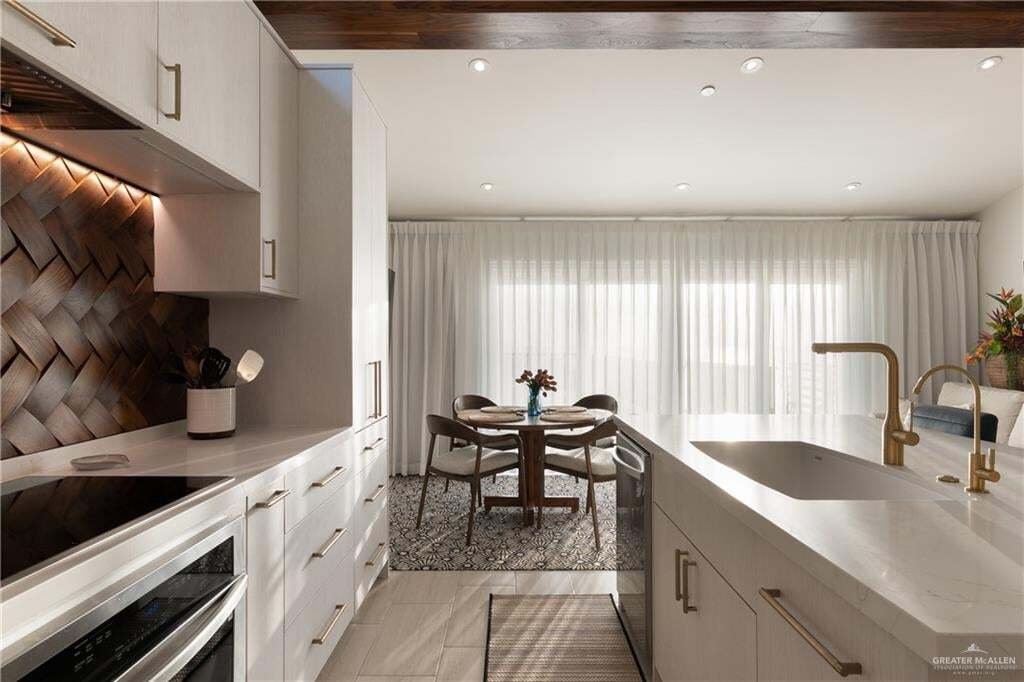 Condo in South Padre Island, Texas, United States 2 - 18696826