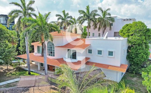 House in Cancún, Quintana Roo, Mexico 1