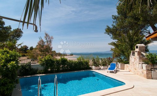 House in Sutivan, Split-Dalmatia County, Croatia 1