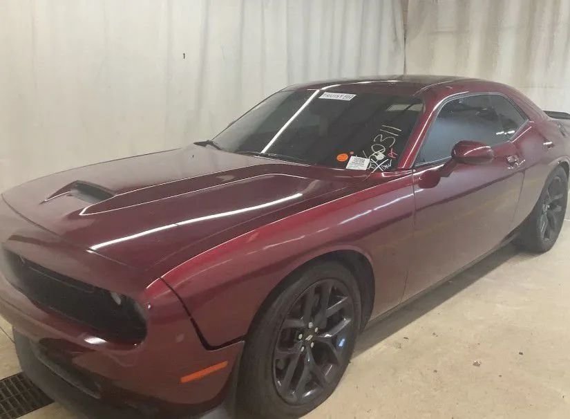 Coupe in Columbus, OH, United States 1 - 18699663