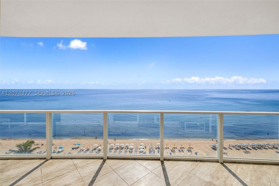 Condo in Hollywood, Florida, United States 1 - 18697302