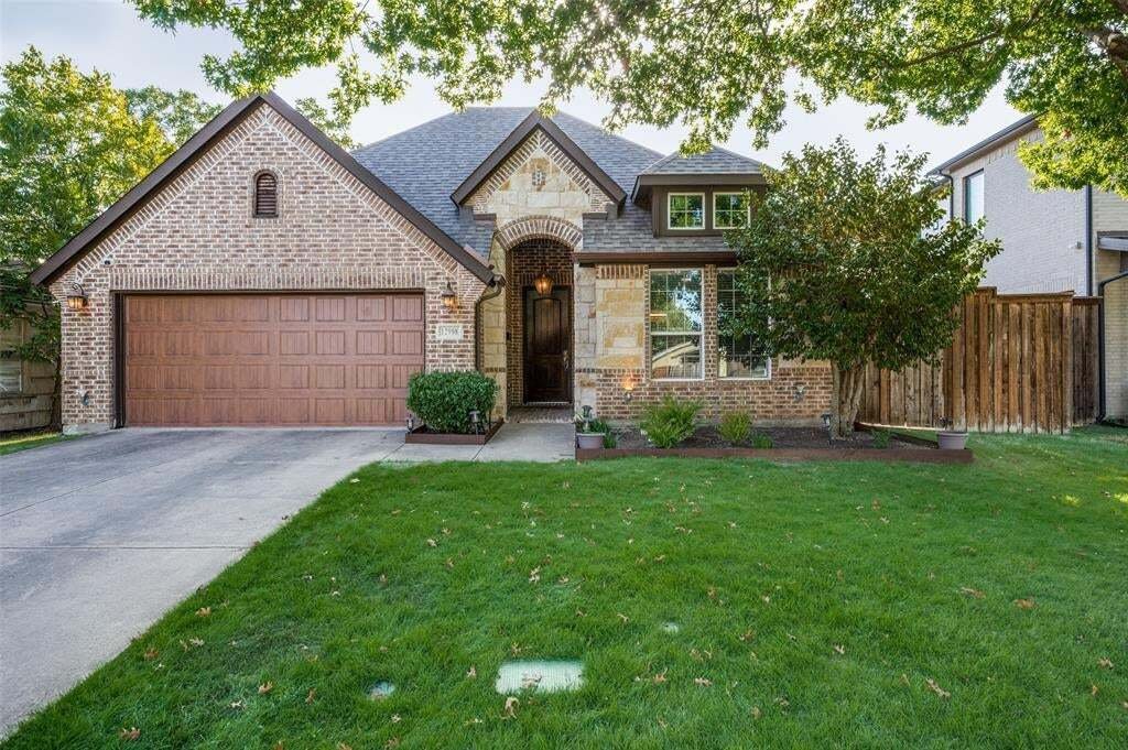 House in Farmers Branch, Texas, United States 1 - 18698490