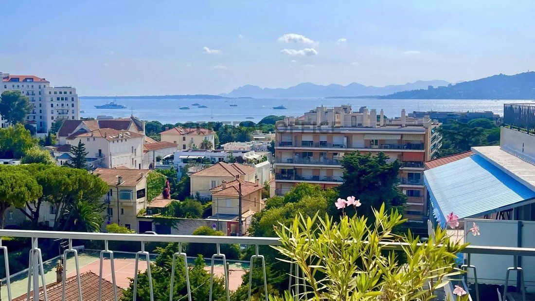 Apartment in Fontmerle, Antibes, France 1 - 18699084