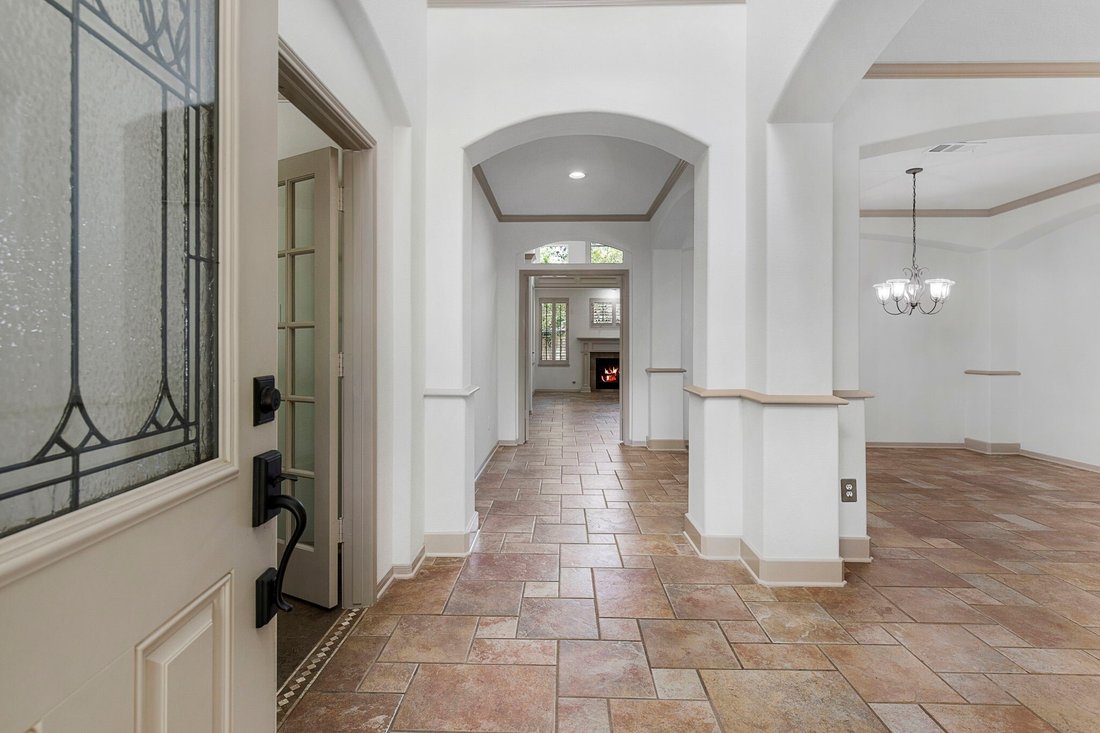 House in The Woodlands, Texas, United States 3 - 18698032