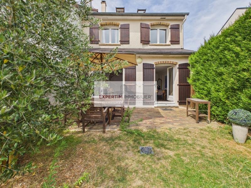 House in Le Village, Noisy-le-Roi, France 3 - 18698979