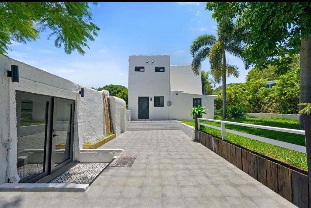 House in West Palm Beach, Florida, United States 5 - 18698431