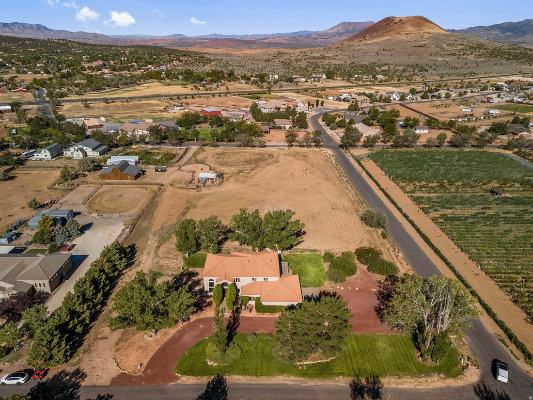 House in Dammeron Valley, Utah, United States 1 - 18697161