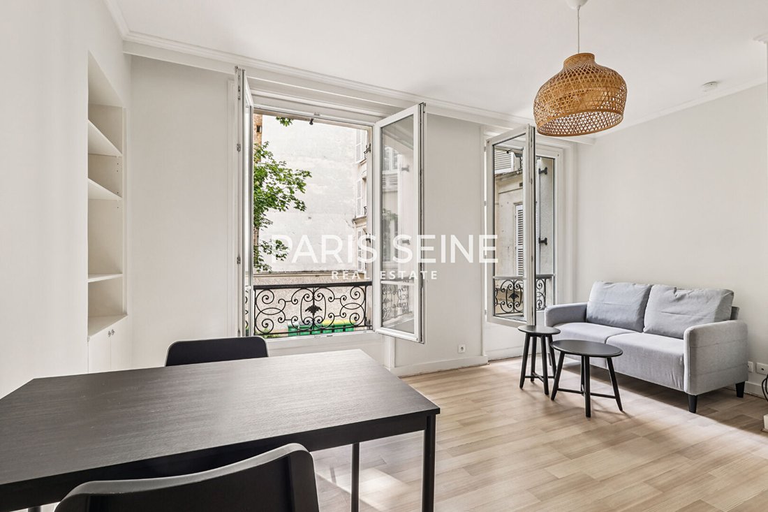 Apartment in Saint Placide, Paris 6e Arrondissement, Paris 1 - 18696417