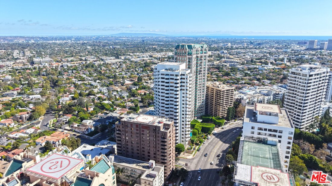 Condo in Los Angeles, California, United States 2 - 18698923
