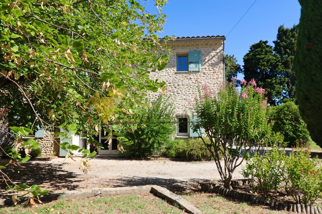 House in Séguret, Provence-Alpes-Côte d'Azur, France 3 - 18699109